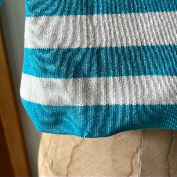ZARA sz XL Striped Crop Top Bright Blue White Short Sleeve Knit - Picture 2 of 7